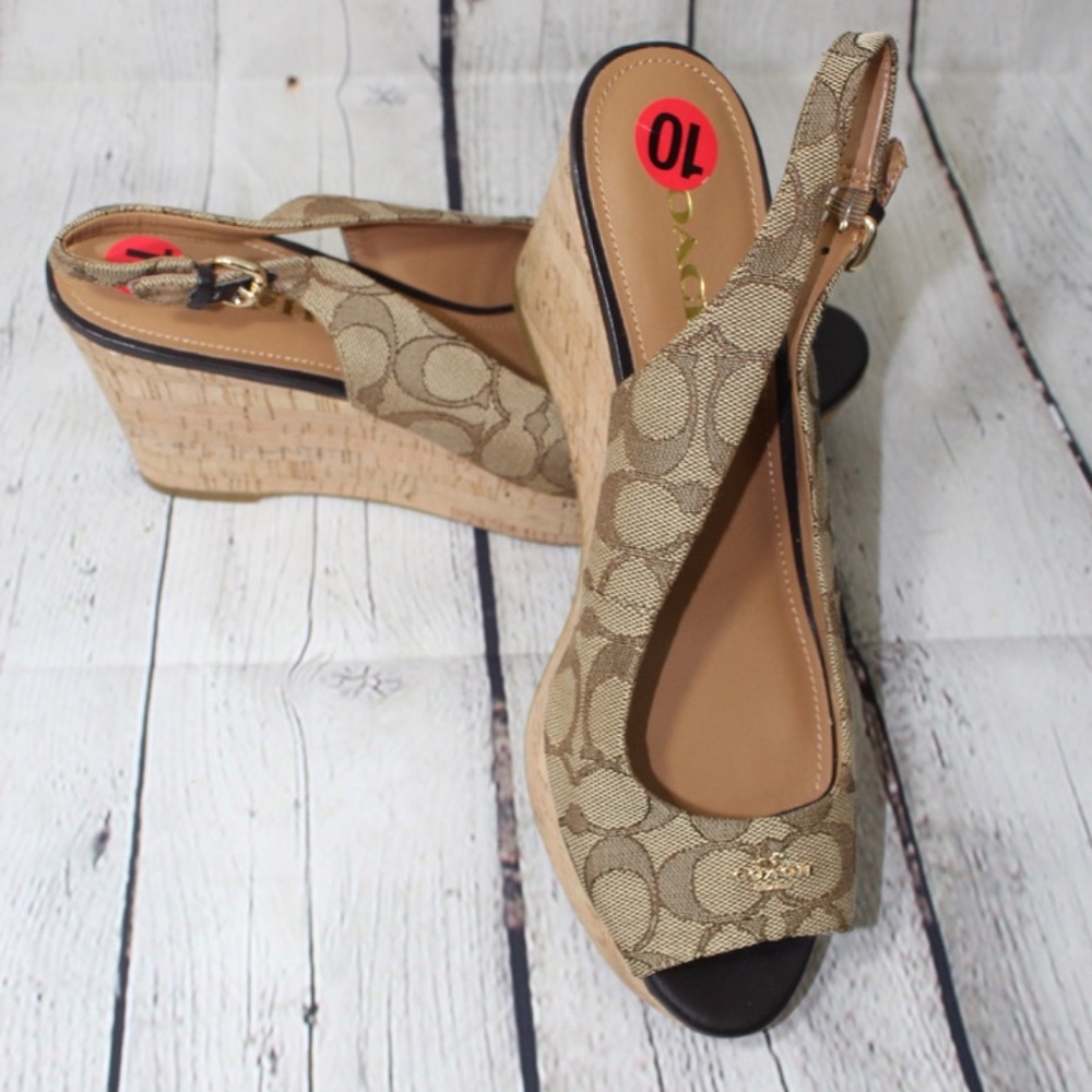 Coach Wedge "Ferry" Signature Sandal NWOT flatform